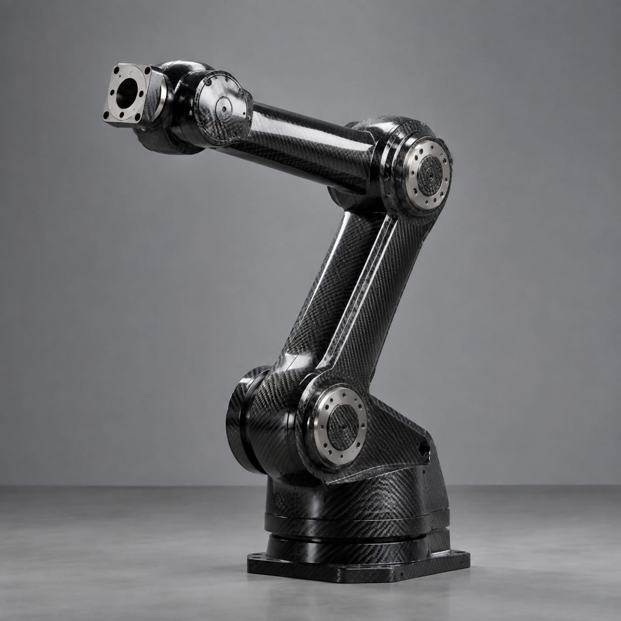 カーボンファイバー ロボット アルム